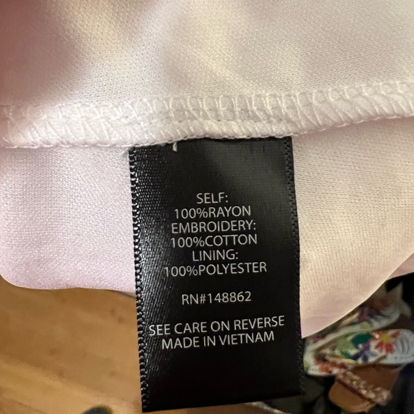 🤍TORRID White Halter Dress Ruffle Tiered White Eyelet Midi Lined Pockets Size 2 - Picture 6 of 6